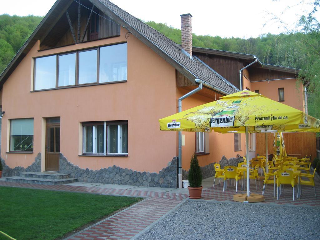 Pensiunea Colt Alb Baile Homorod Bagian luar foto