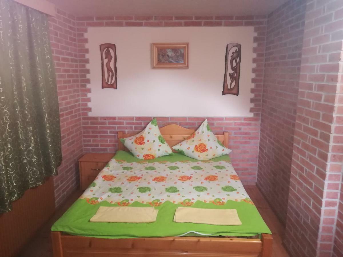 Pensiunea Colt Alb Baile Homorod Bagian luar foto